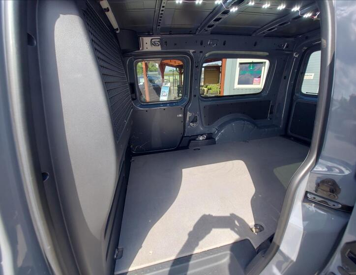 Volkswagen Caddy 12