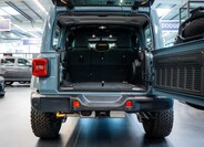 Jeep Wrangler 6