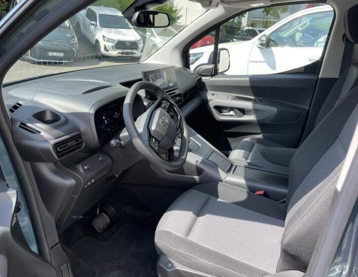 Toyota ProAce City Verso 9