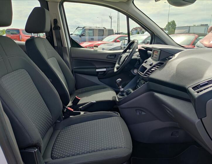 Ford Tourneo Connect 13