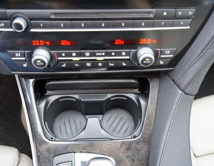 BMW Řada 6 52