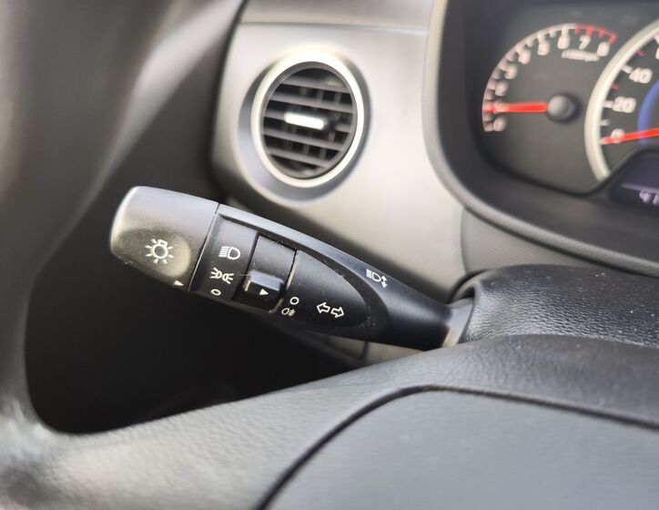 Hyundai i10 19