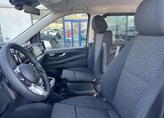 Mercedes-Benz Vito 12
