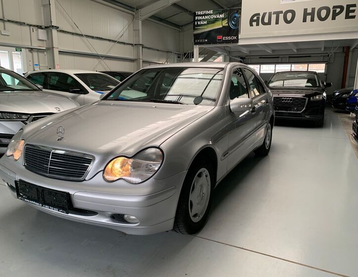 Mercedes-Benz Třídy C 3