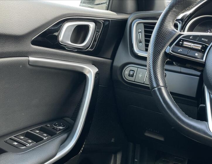 KIA ProCeed 14