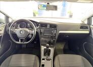 Volkswagen Golf 9