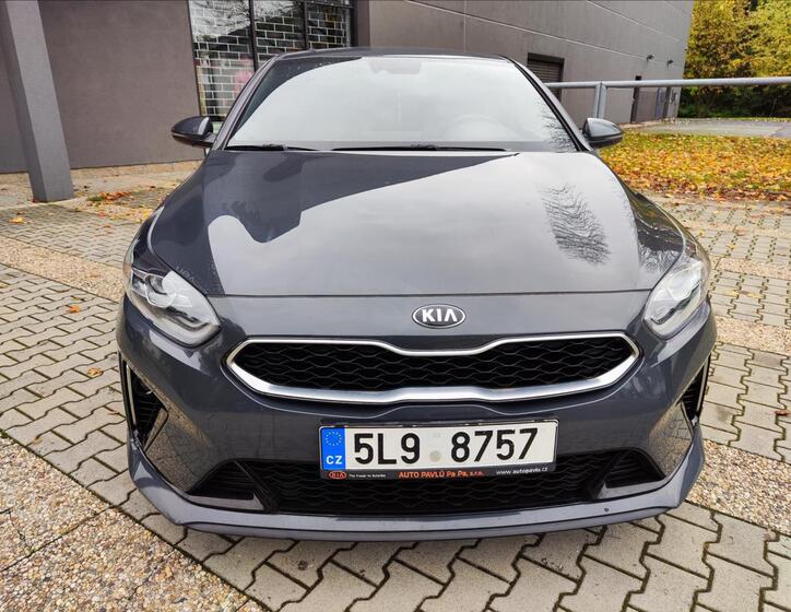 KIA ProCeed 4