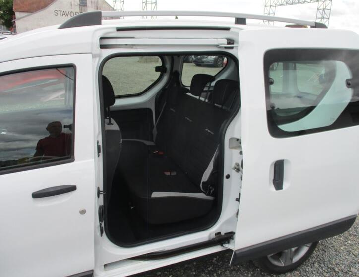 Dacia Dokker 12