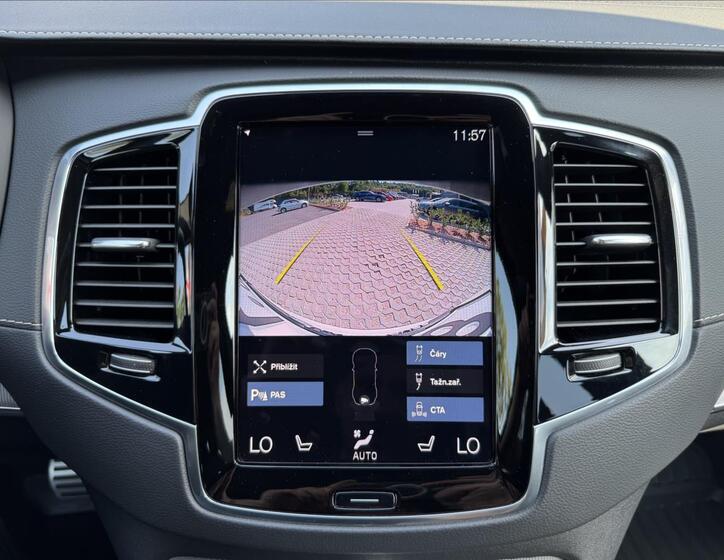 Volvo XC90 21