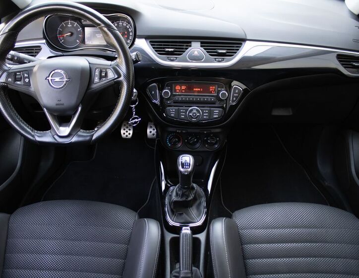 Opel Corsa 12