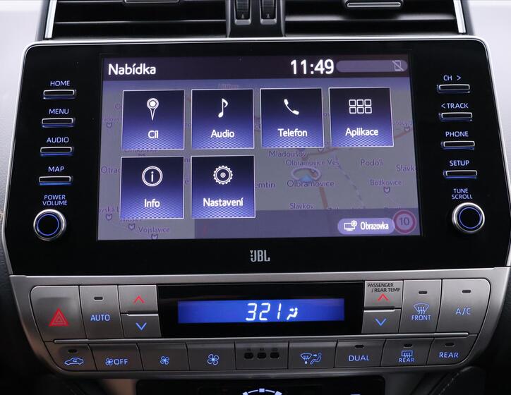 Toyota Land Cruiser 26