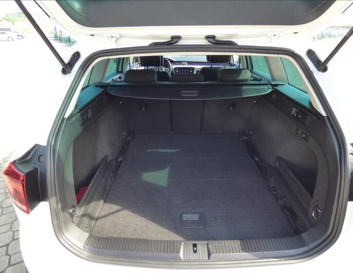 Volkswagen Passat 48