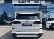 BMW X5 8