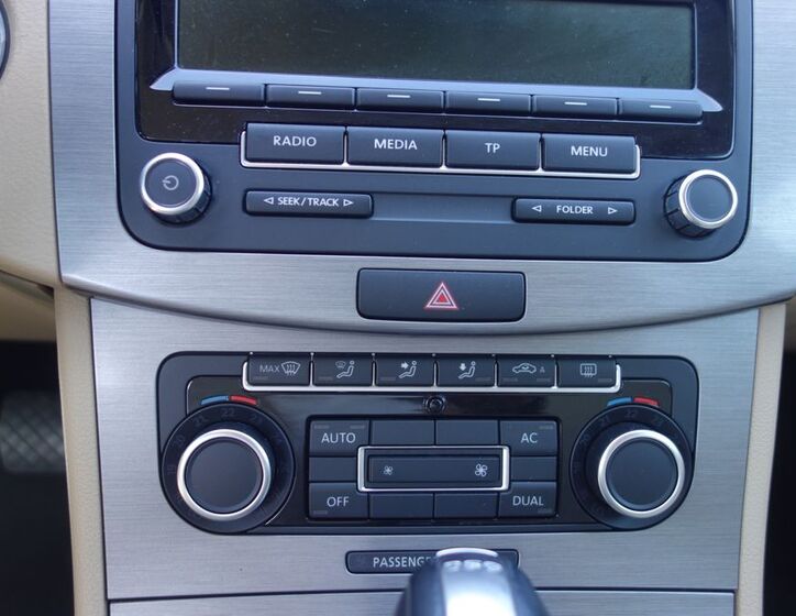 Volkswagen Passat 11