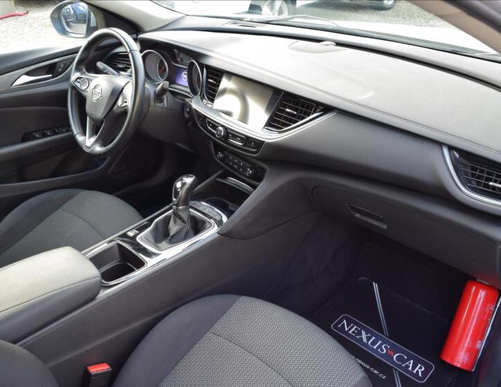 Opel Insignia 20