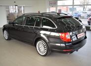 Škoda Superb 8