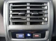Volkswagen Golf 31