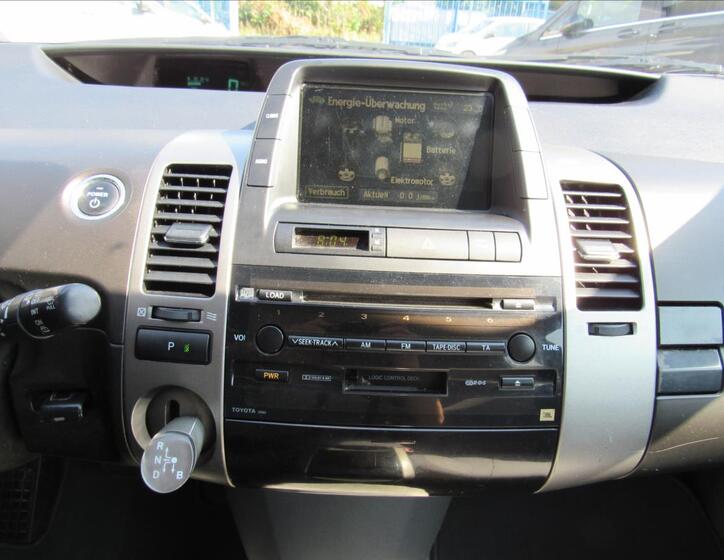 Toyota Prius 15