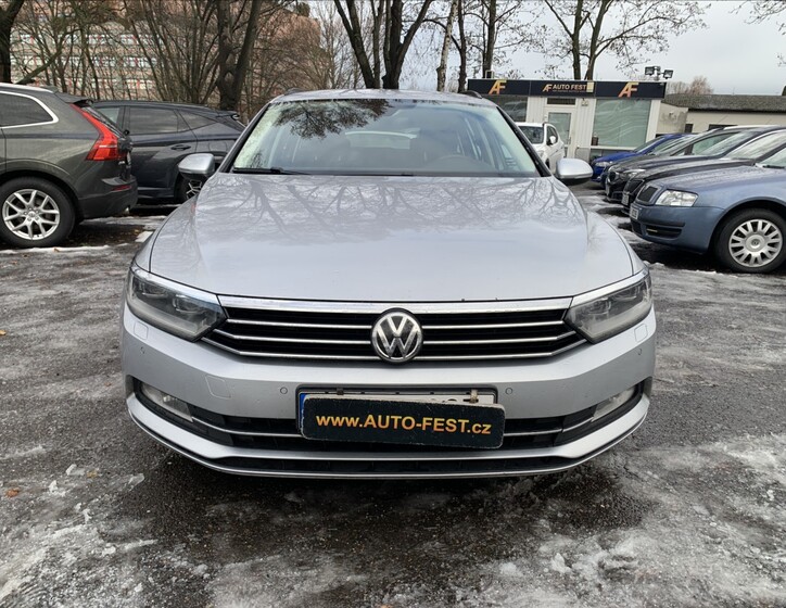 Volkswagen Passat 2