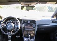 Volkswagen Golf 33