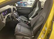 Volkswagen Golf 17