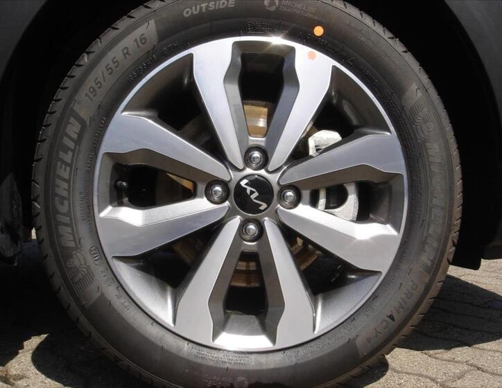 KIA Stonic 12