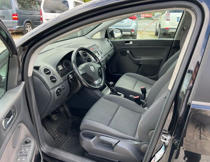 Volkswagen Golf Plus 11