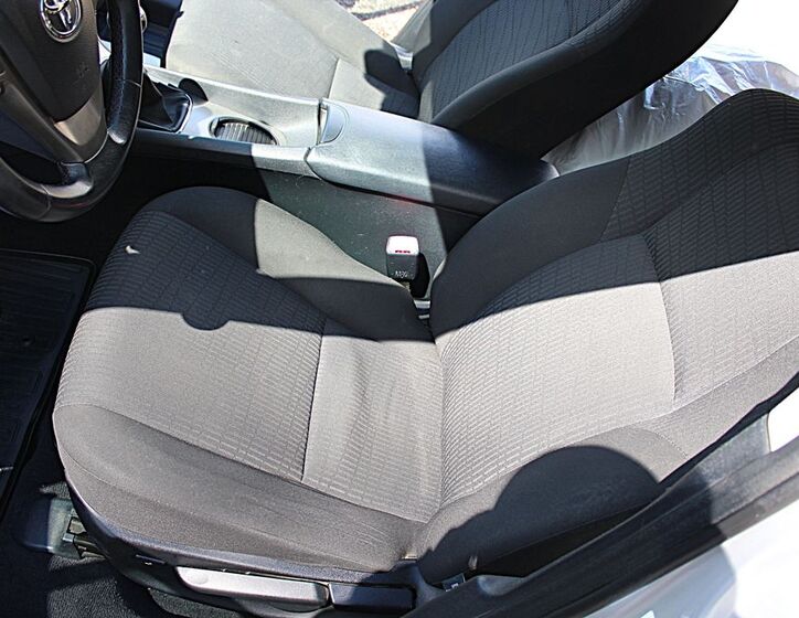 Toyota Avensis 17