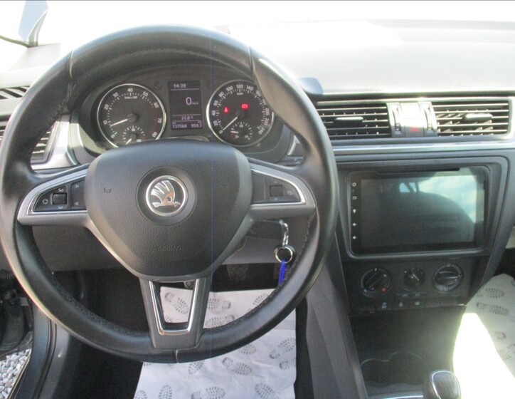 Škoda Rapid 15