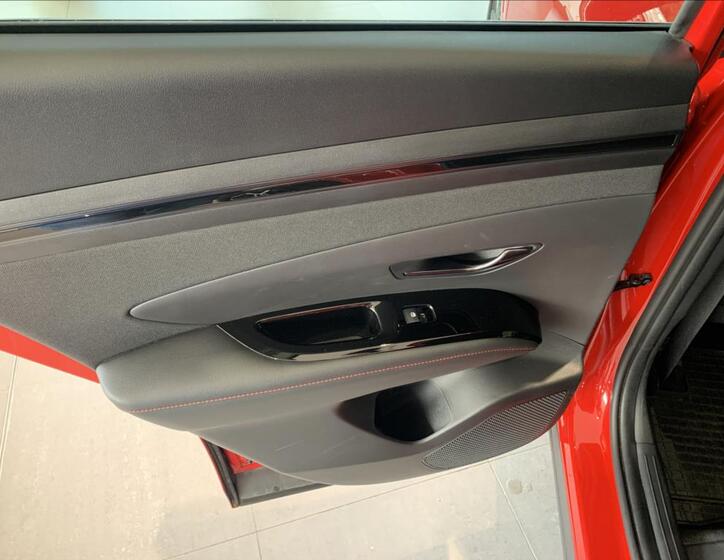 Hyundai Tucson 16