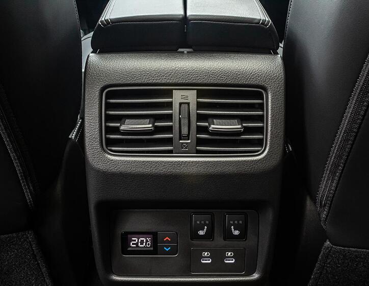Nissan X-Trail 26