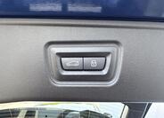 BMW i5 17