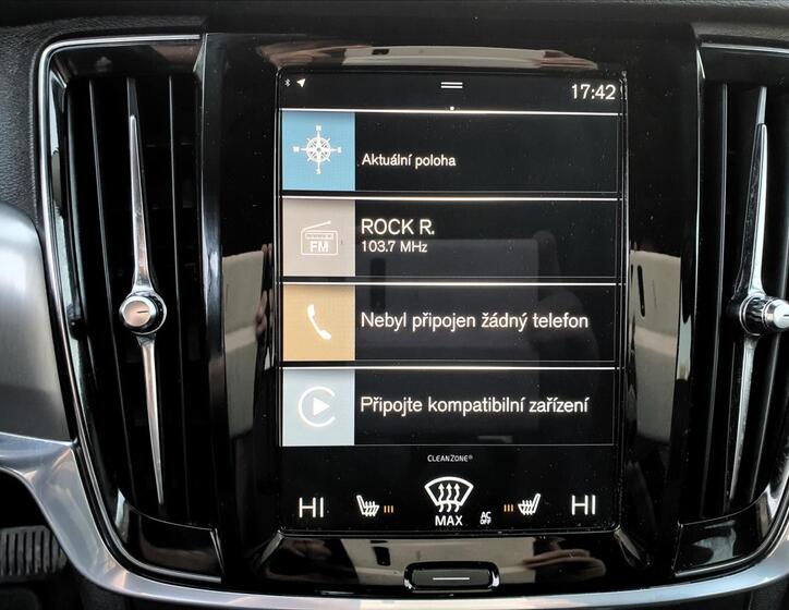 Volvo V90 29