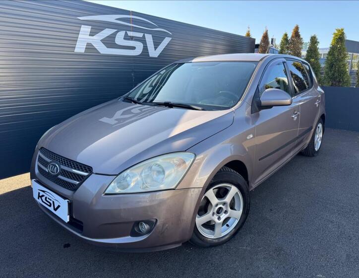 KIA Ceed 1