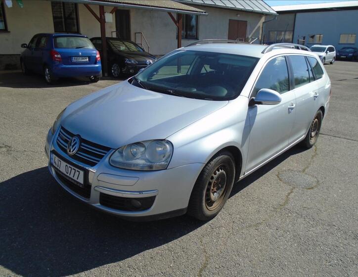 Volkswagen Golf 1