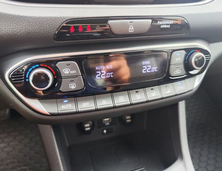 Hyundai i30 20