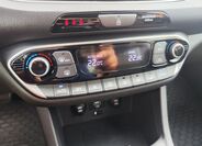 Hyundai i30 20