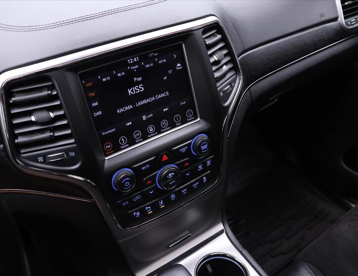 Jeep Grand Cherokee 22