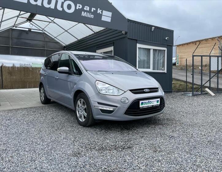 Ford S-MAX 3