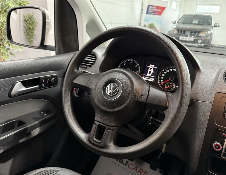 Volkswagen Caddy 17