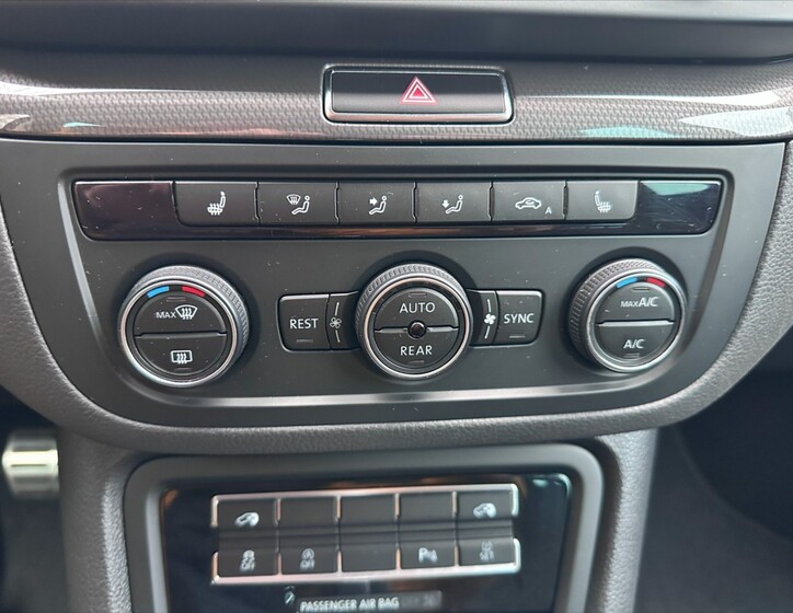 Volkswagen Sharan 26