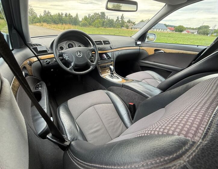 Mercedes-Benz Třídy E 9