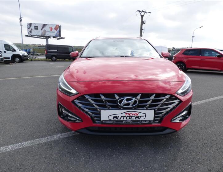 Hyundai i30 8