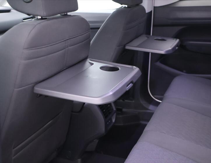 Volkswagen Caddy 33