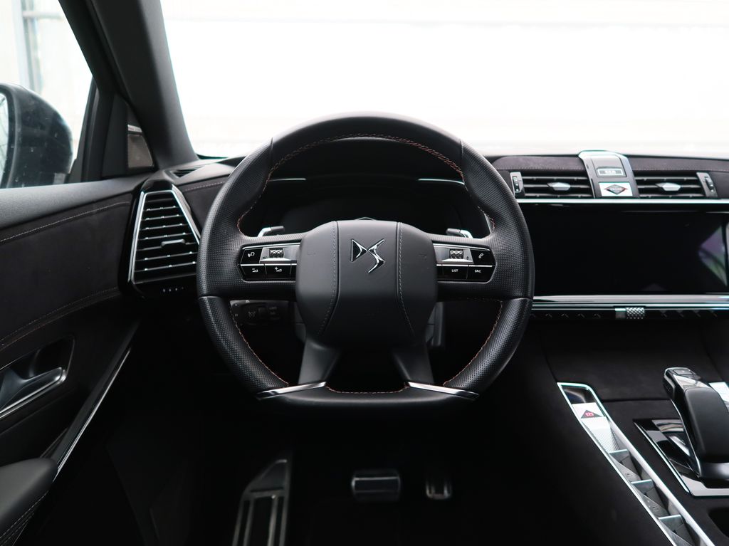 DS Automobiles DS7 Crossback