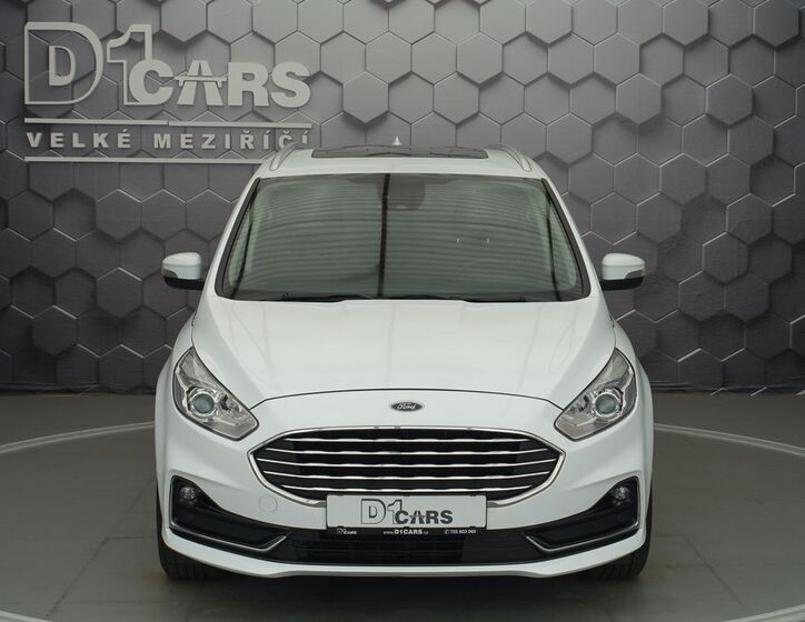 Ford Galaxy 7