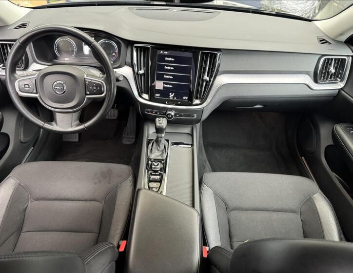 Volvo V60 36