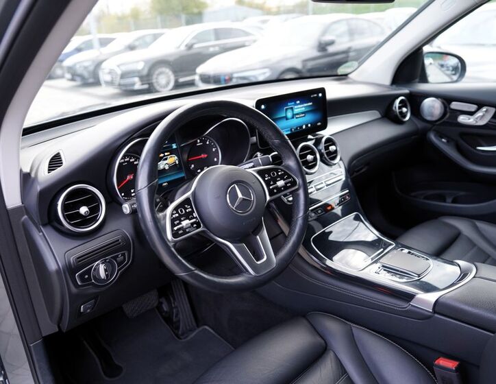 Mercedes-Benz GLC 25
