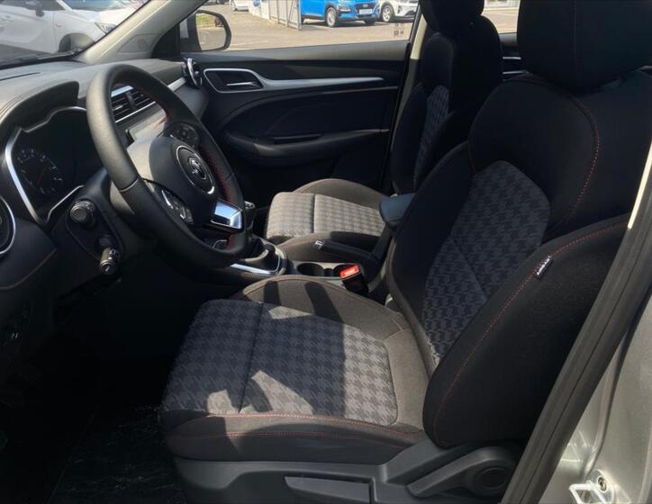 MG ZS 6