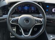 Volkswagen Golf 8